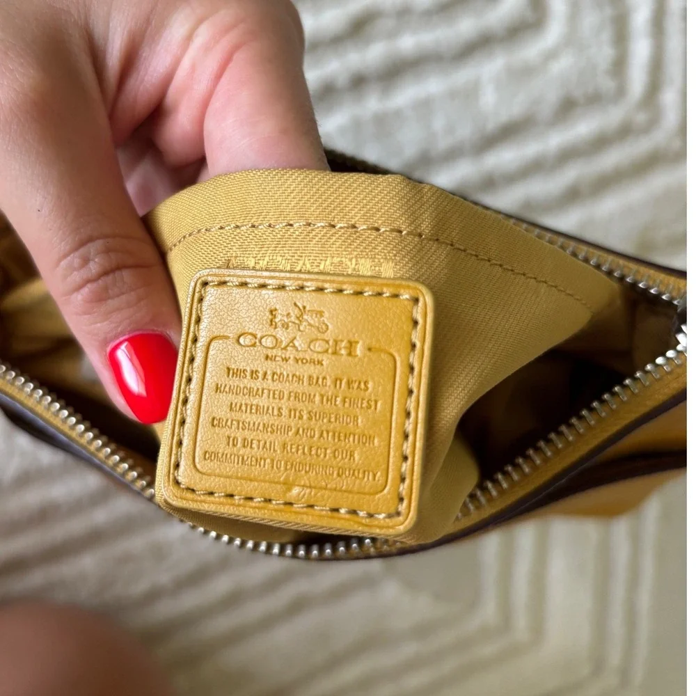 Coach honeycomb yellow